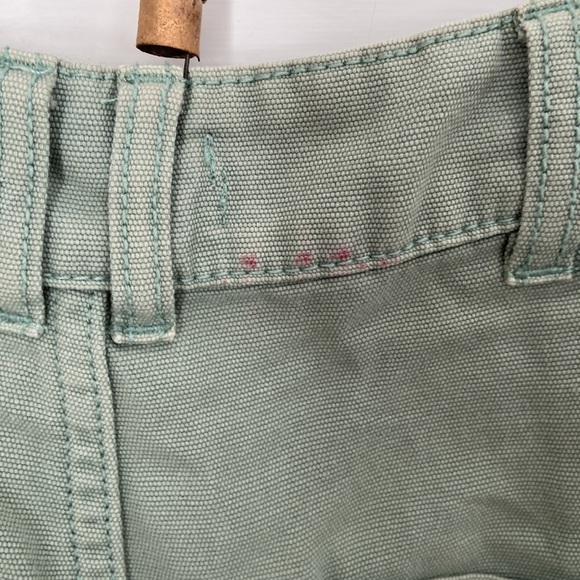 UO light green crop work pants with knee patch - Picture 6 of 8